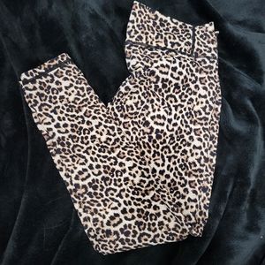 Zyia cheetah leggings 8_10